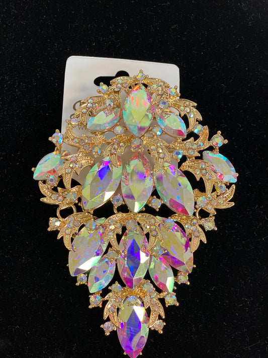 QUEENS BROOCH IRIDESCENT