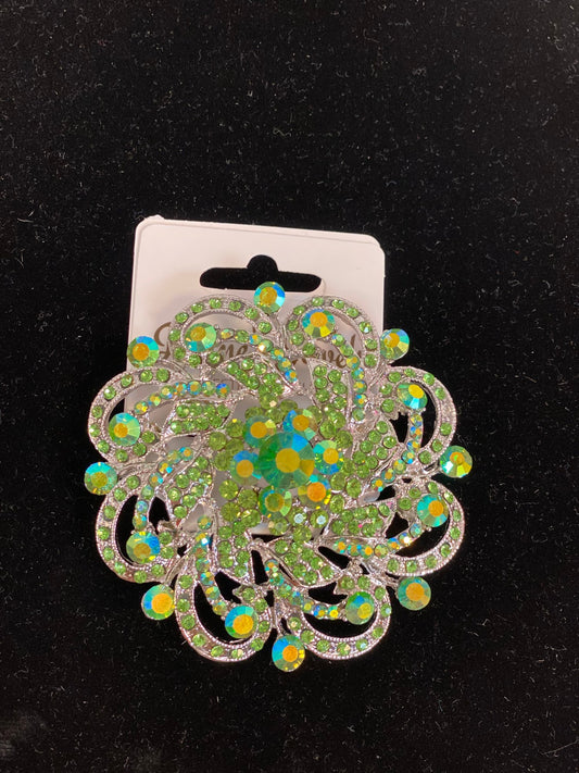 QUEENS BROOCH LIME